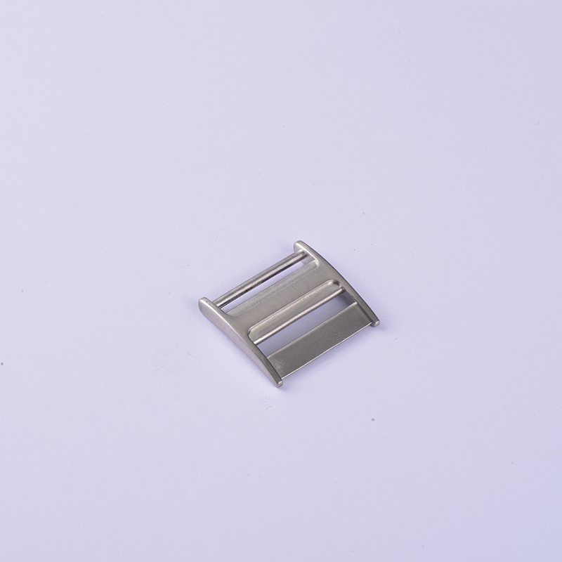 Hardware buckle